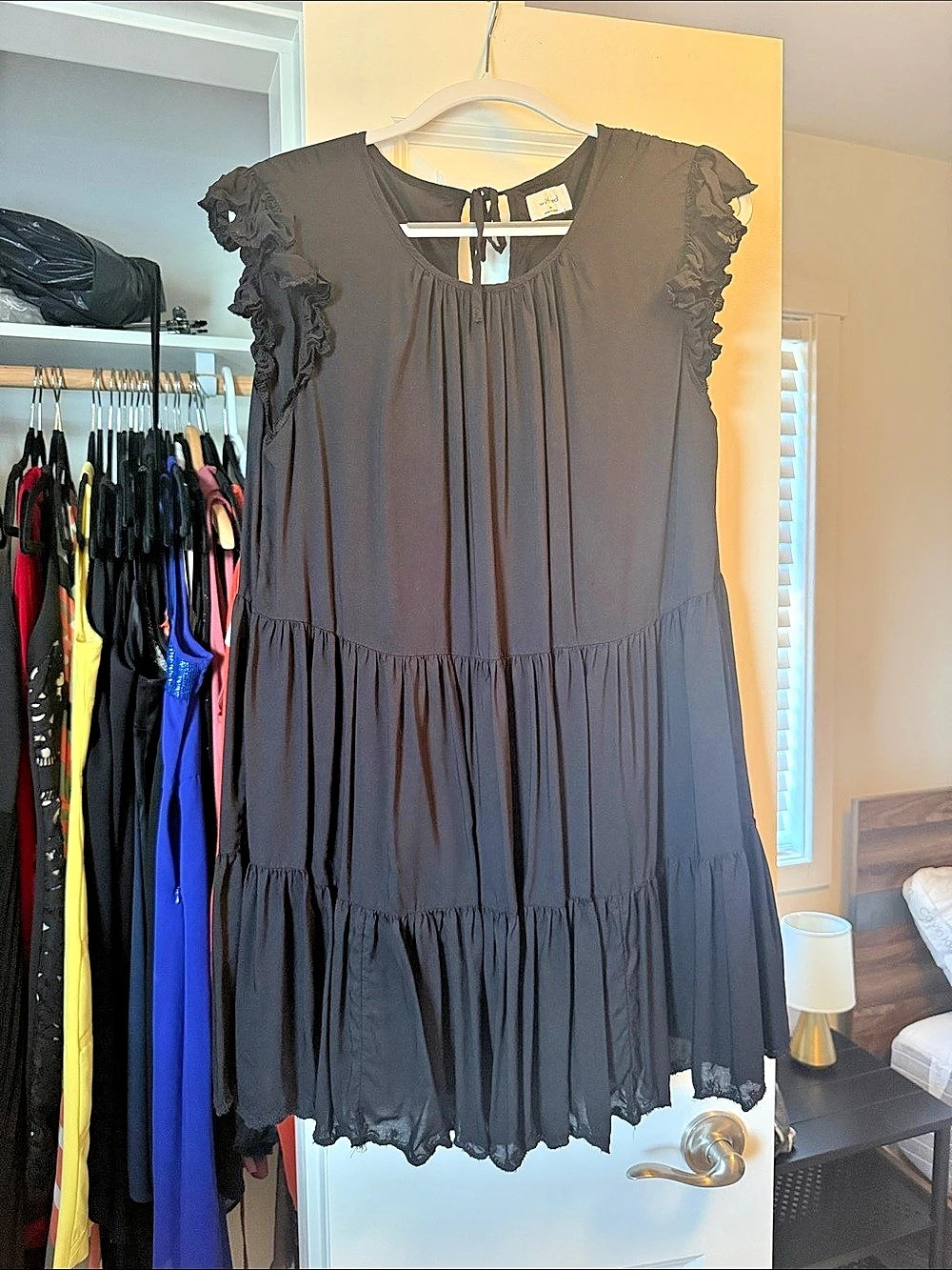 wilfred Ruffle Sleeve Tiered Mini Dress in black Size Medium
